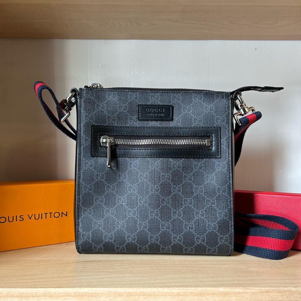 GG Black Small Messenger Side Bag